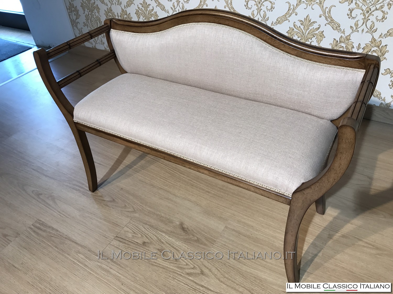 Mobiletto portatelefono